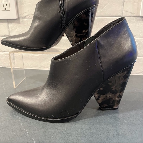 42 Gold sz 10 Koral black leather pointy toe heeled boots - Picture 4 of 16